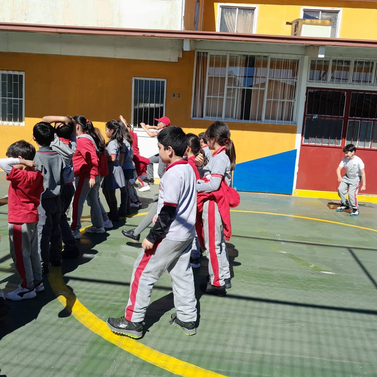 En nuestro colegio aprendemos a convivir mejor 2025 - 539282011_1252156116707378_6563061312064560089_n.jpg